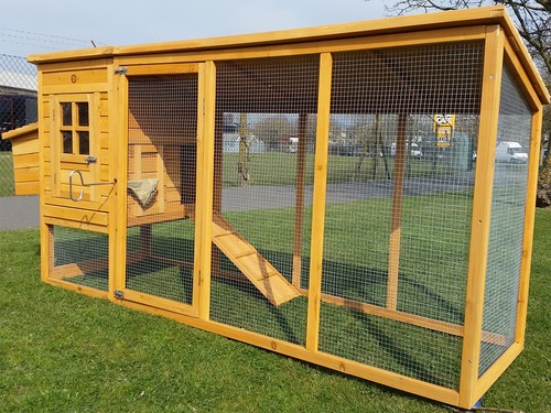 Large chicken hen house coop - hen,